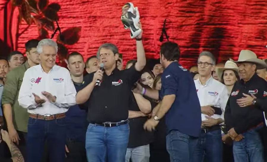 O boneco de Bolsonaro